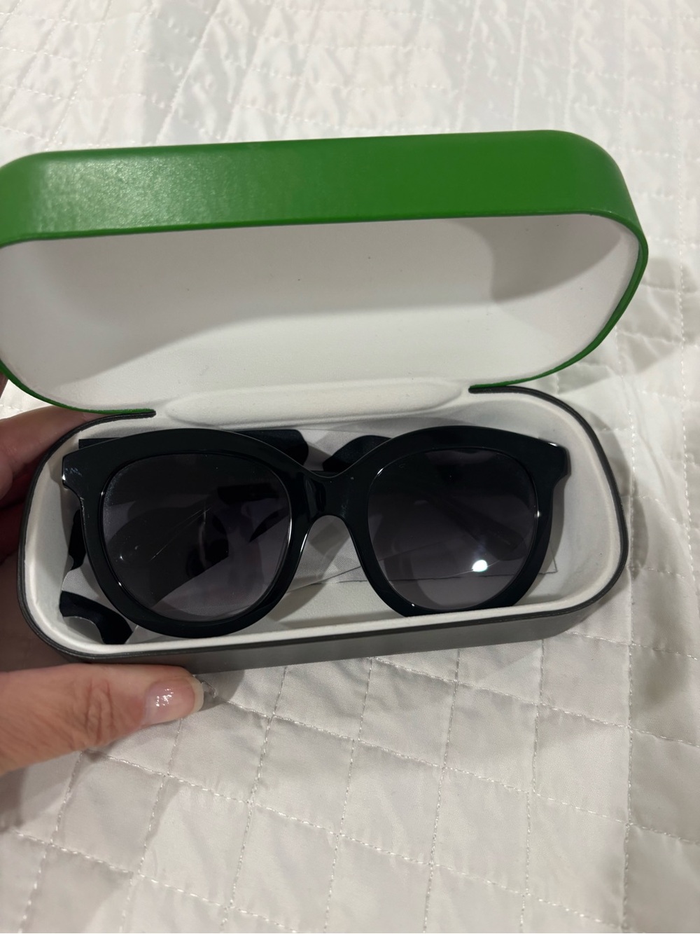 kate spade Black Cat-Eye Sunglasses